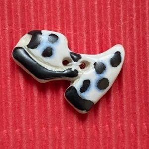 INCOMPARABLE BUTTONS Shoes (5)